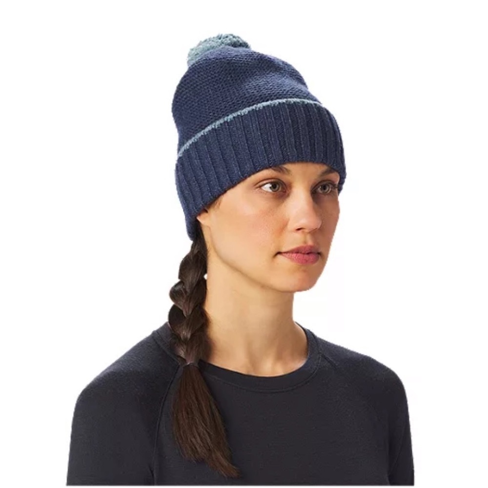 Mountain Hardwear Women’s Set Of Two Pom Beanies NEW